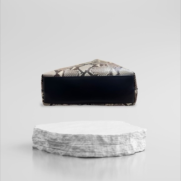 Exotic Python Bag - Picture 7 of 8